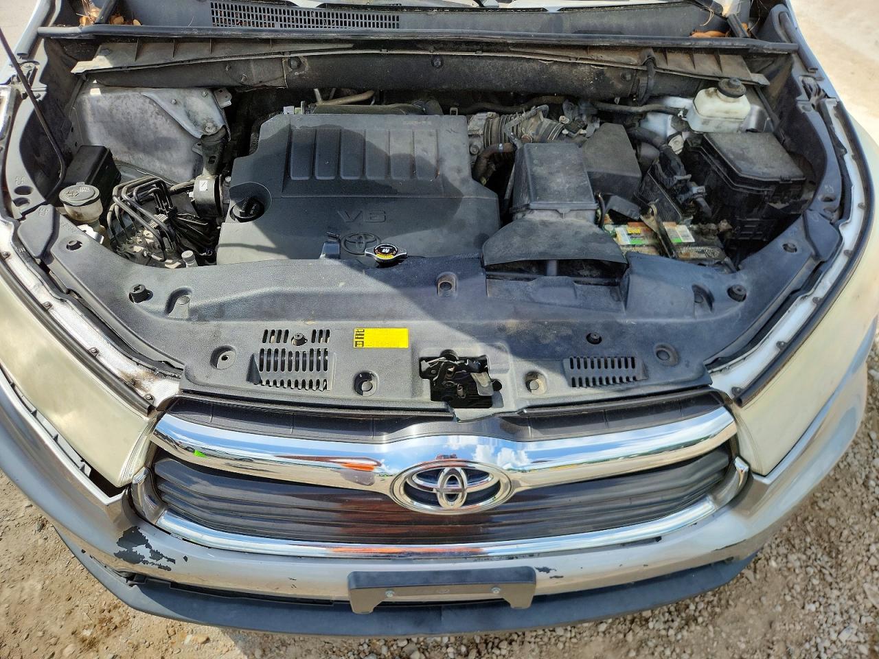 Toyota Highlander Le