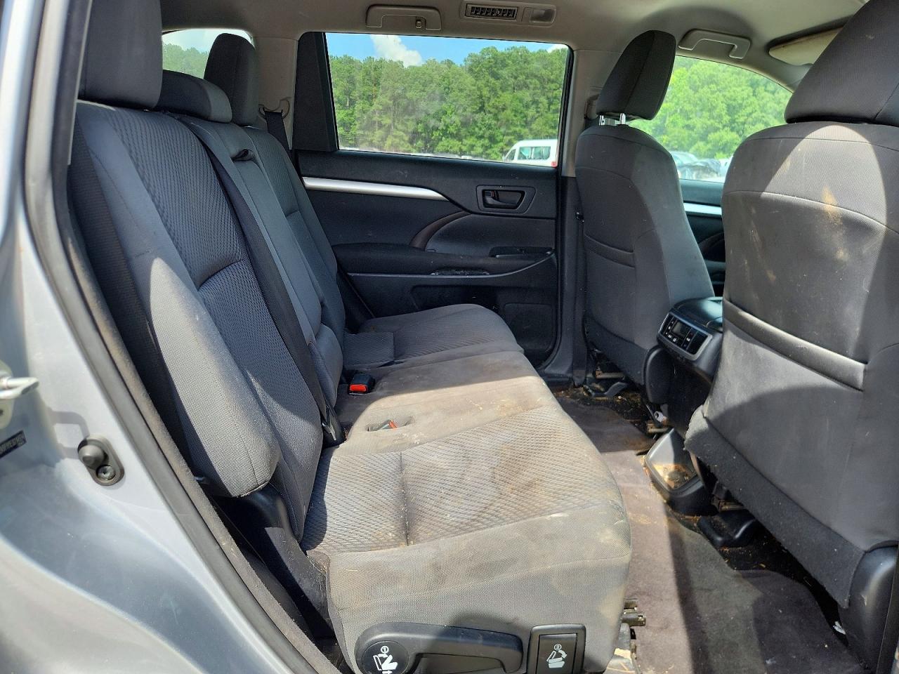 Toyota Highlander Le