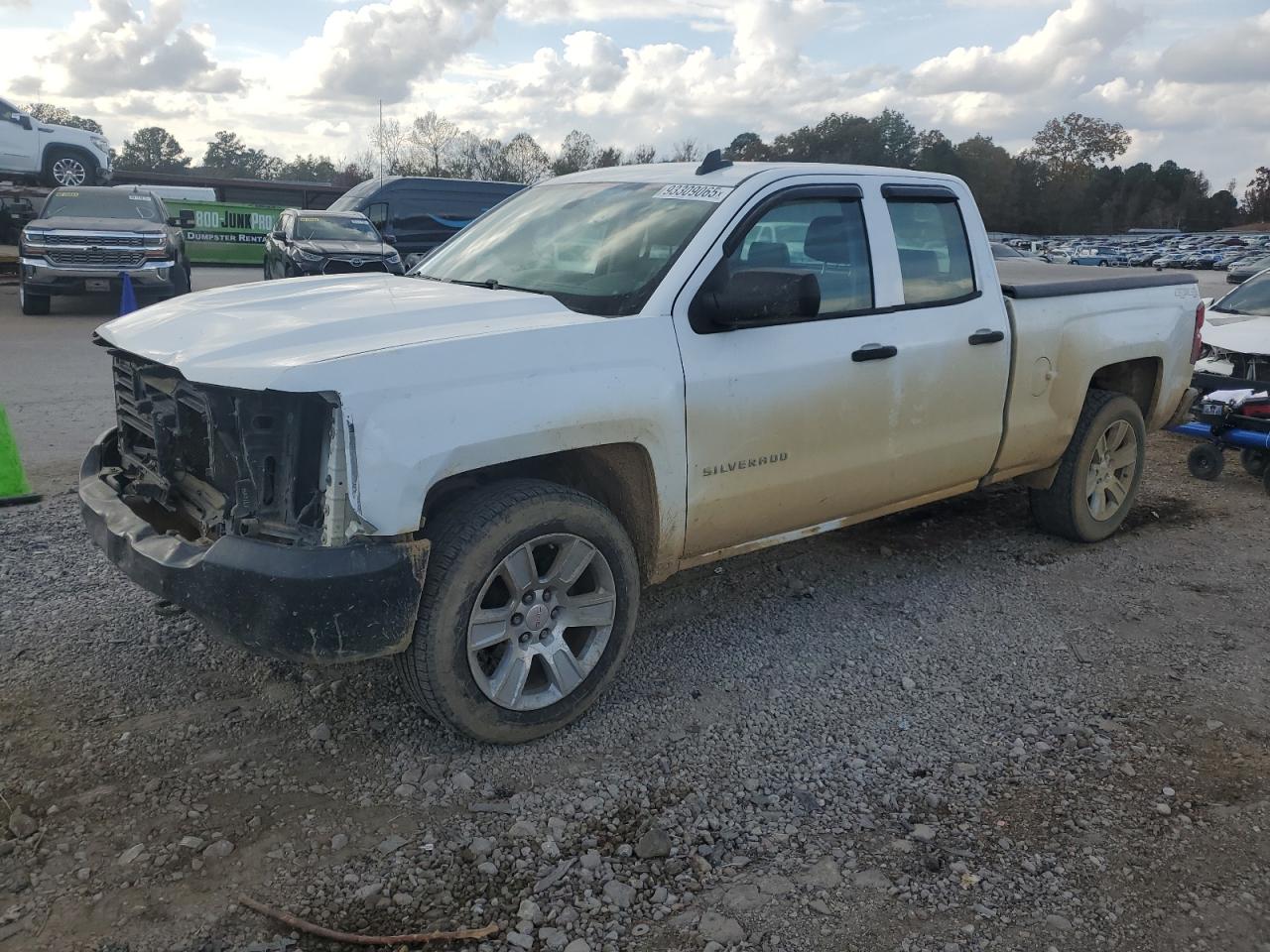 Salvage Chevrolet Silverado Image
