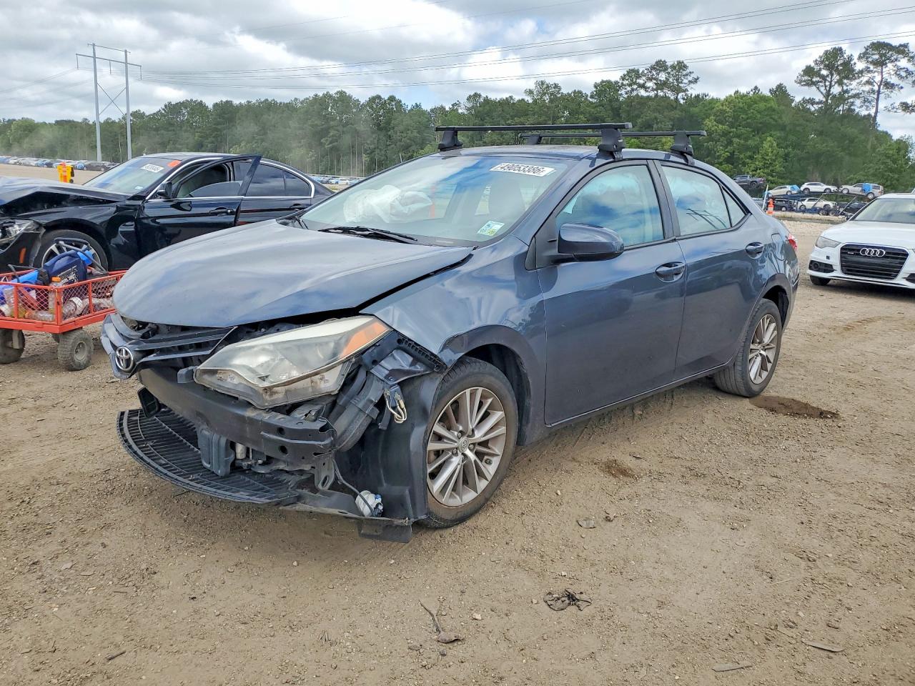 Salvage Toyota Corolla Image