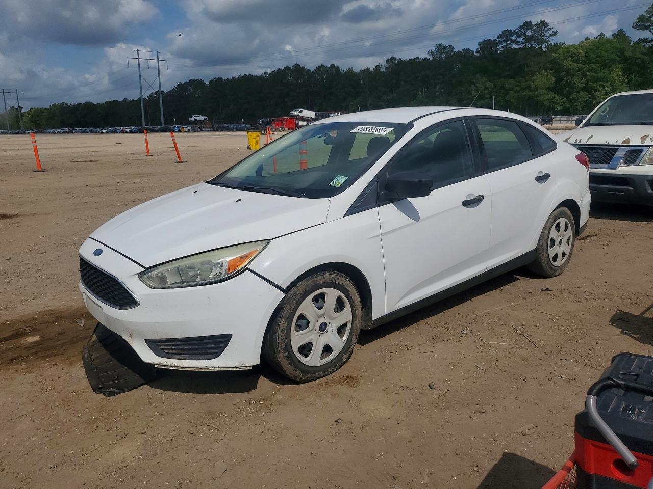Salvage Ford Focus Image