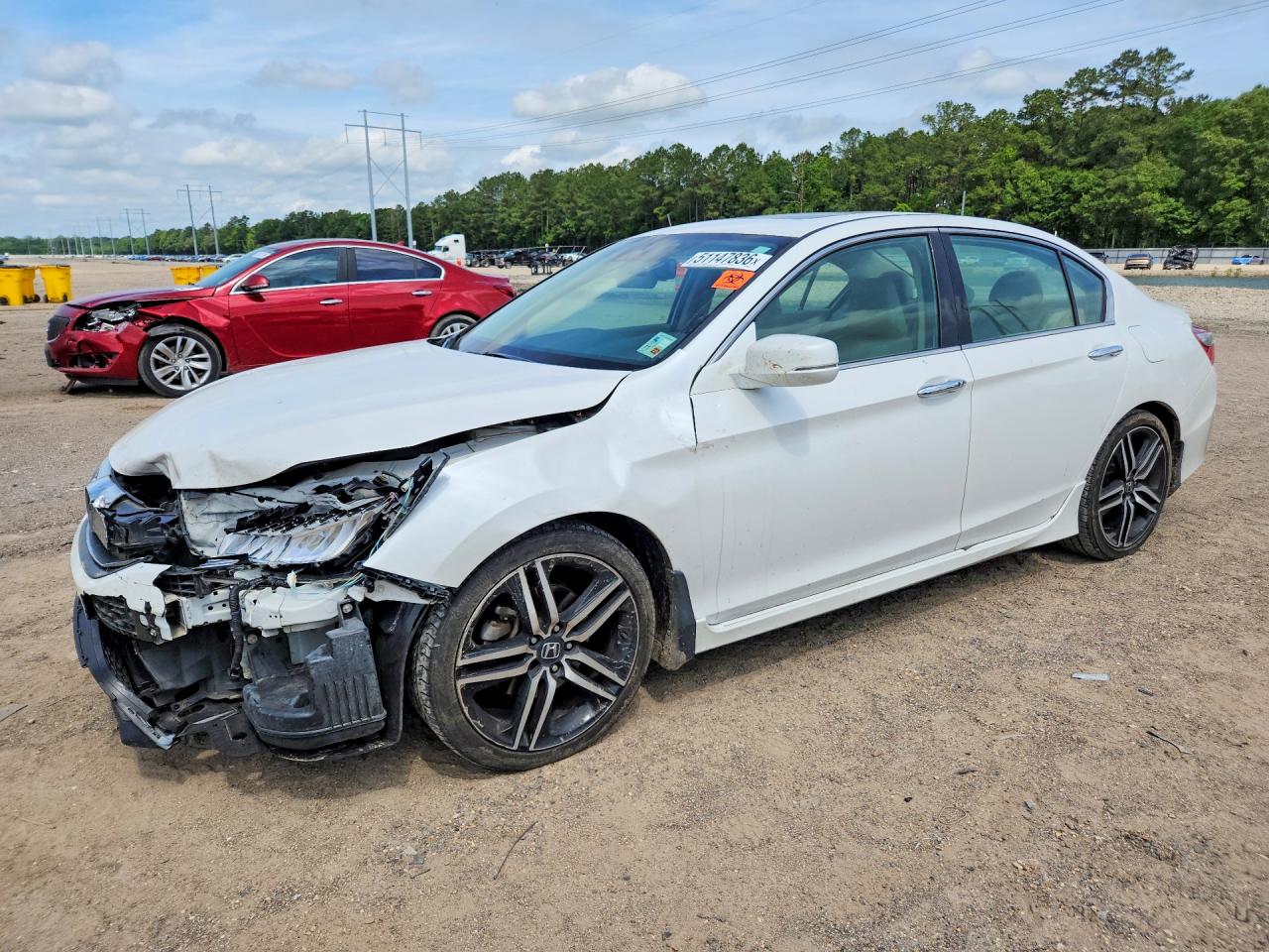 Salvage Honda Accord Image