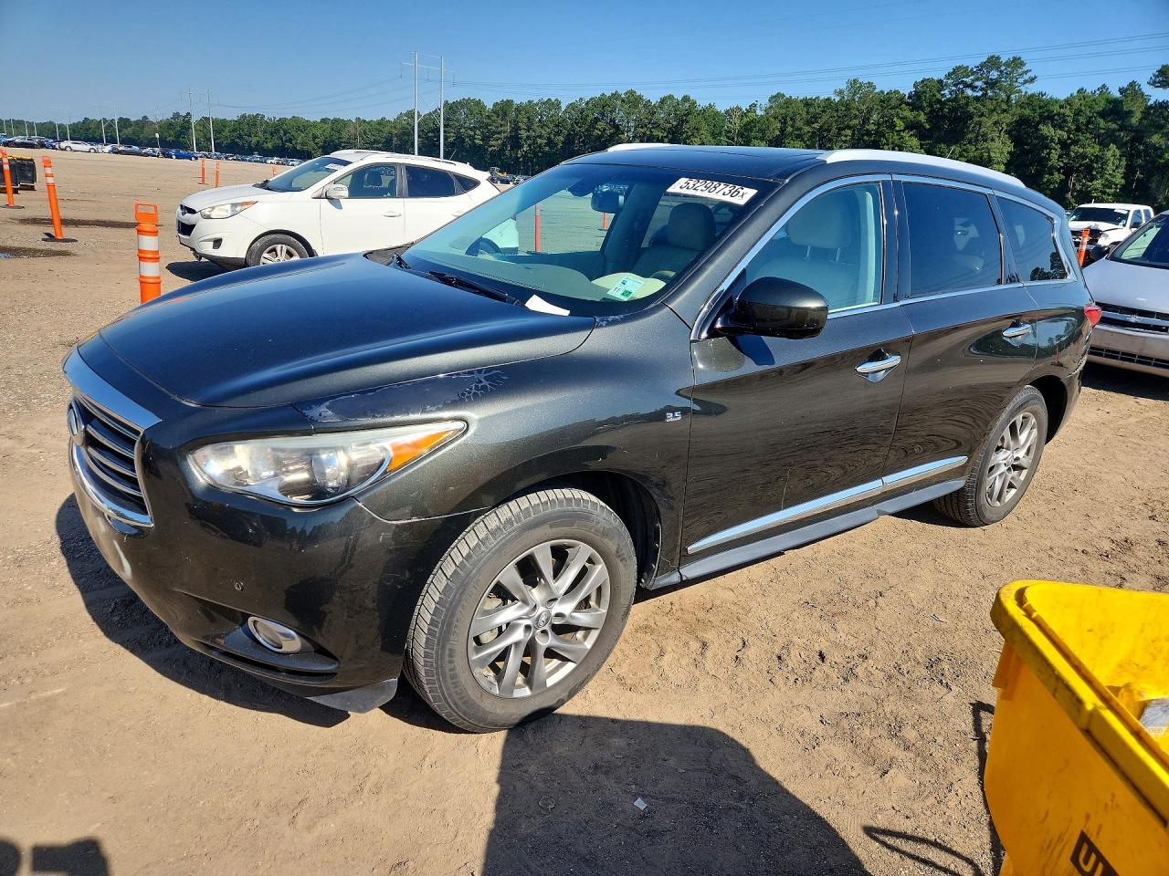 Salvage INFINITI Qx Image