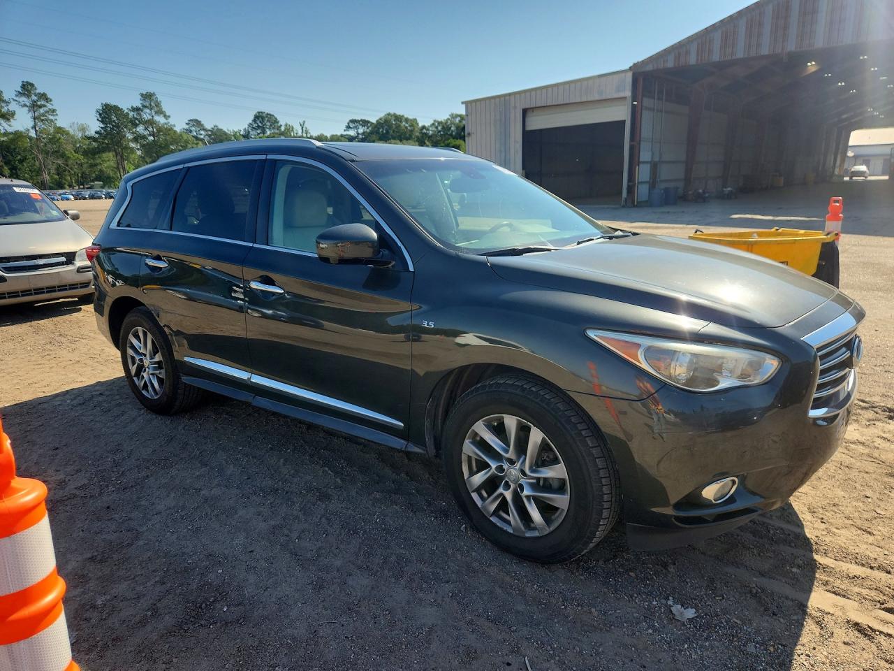 INFINITI Qx Base