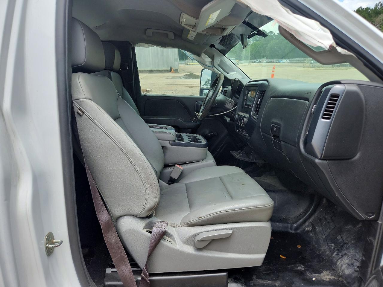 Chevrolet Silverado C1500