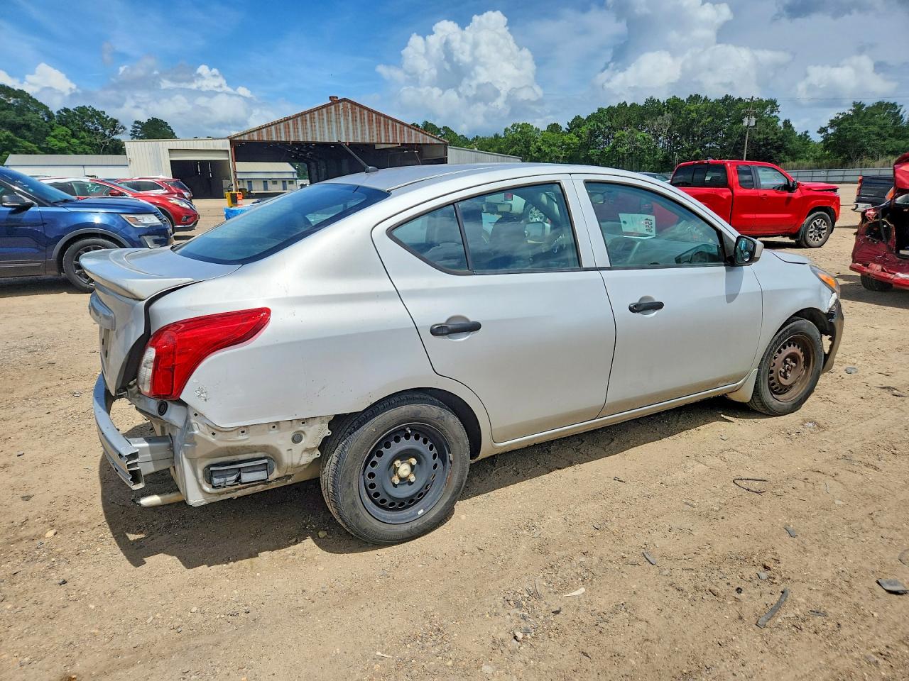 Nissan Versa 1.6 S Plus