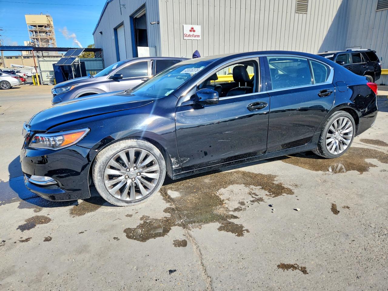 Salvage Acura RLX Image