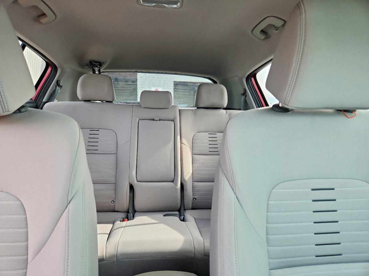 Kia Sportage Lx