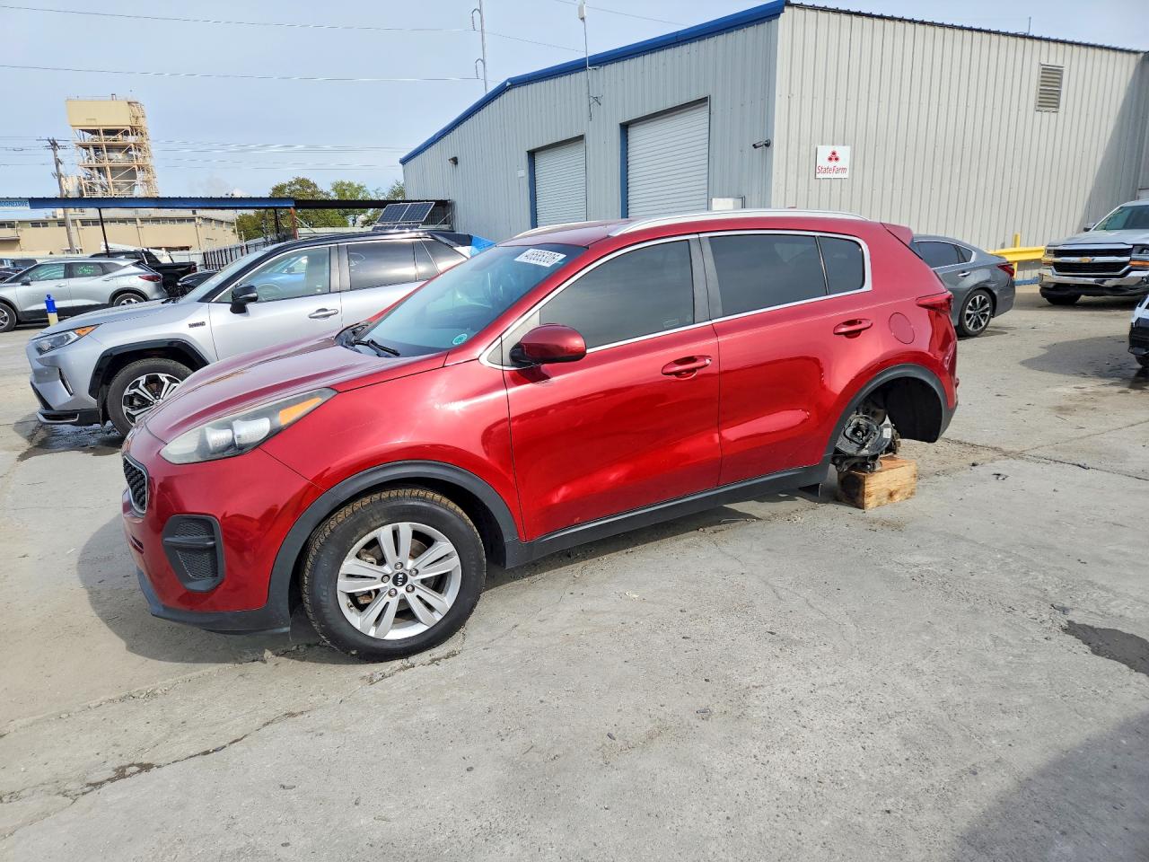 Salvage Kia Sportage Image