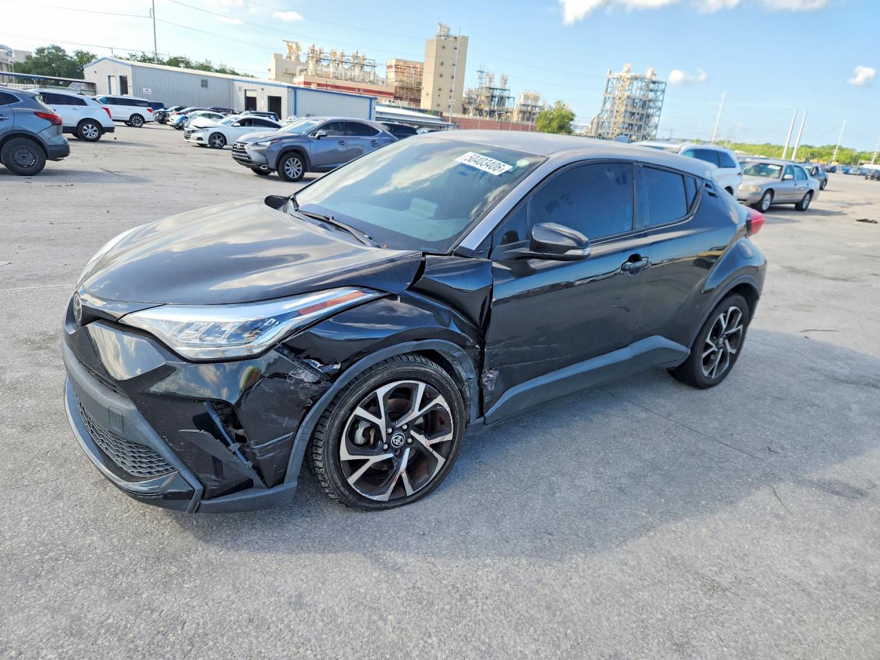 Salvage Toyota C-HR Image