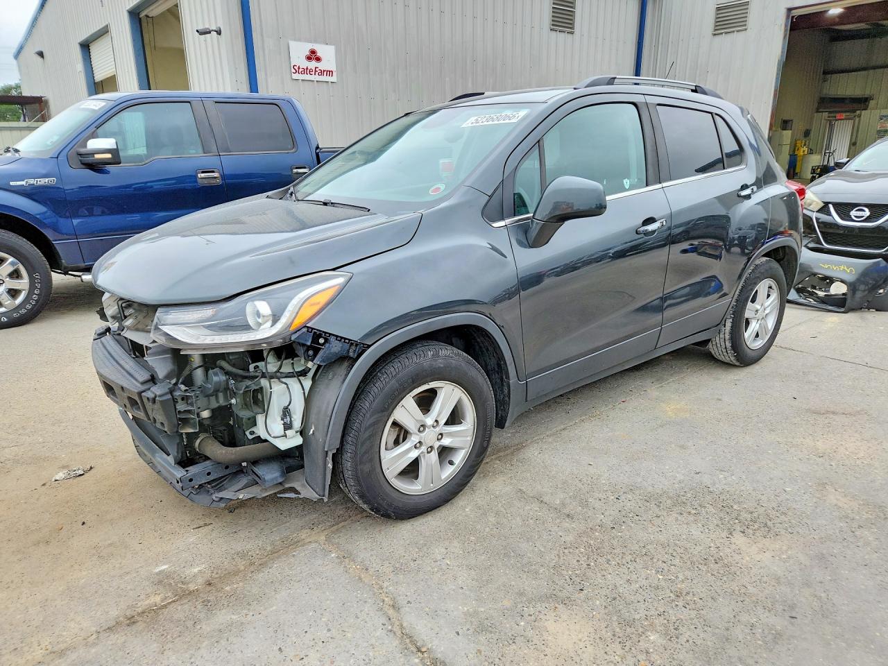 Salvage Chevrolet Trax Image