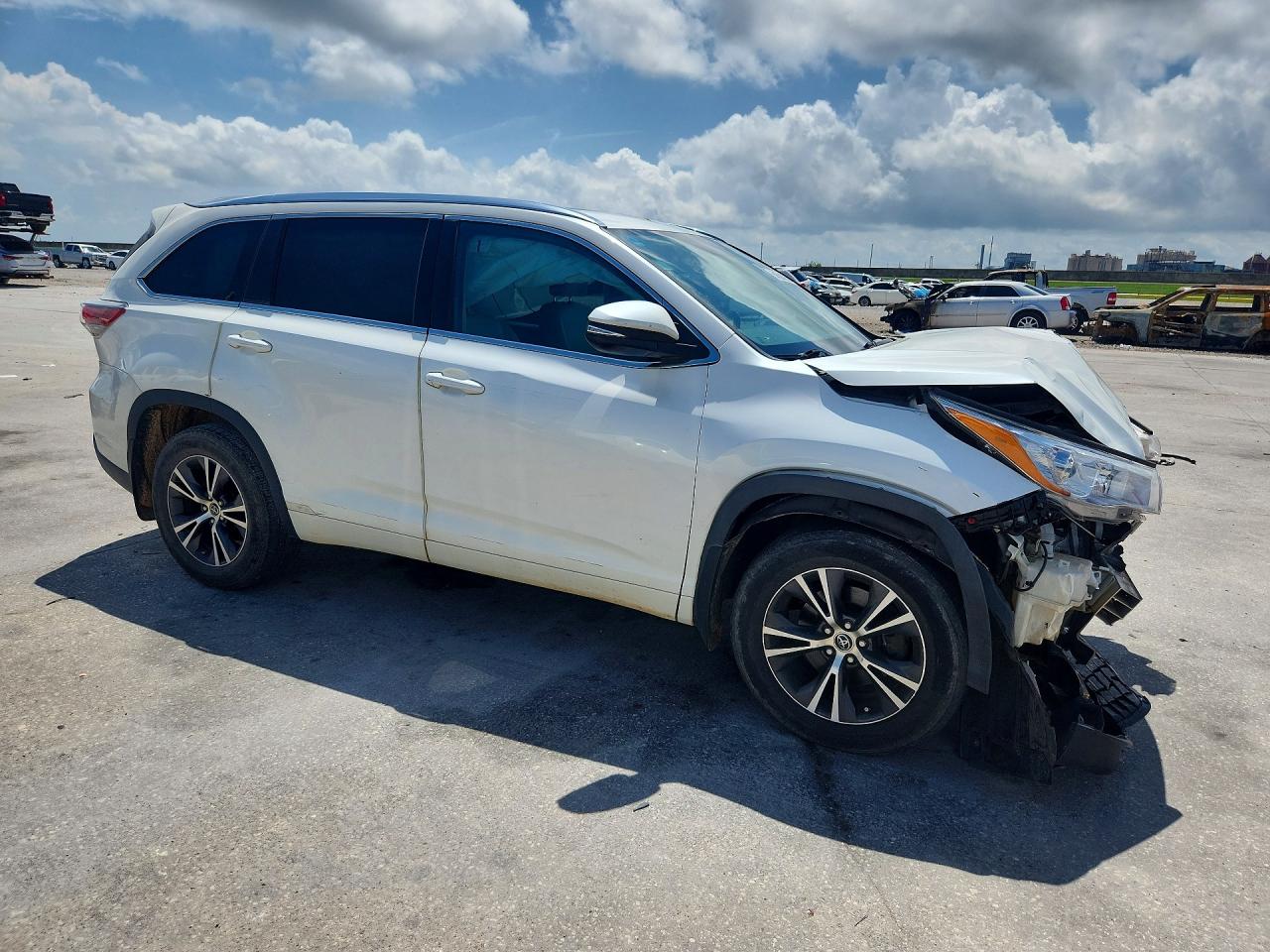 Toyota Highlander Xle