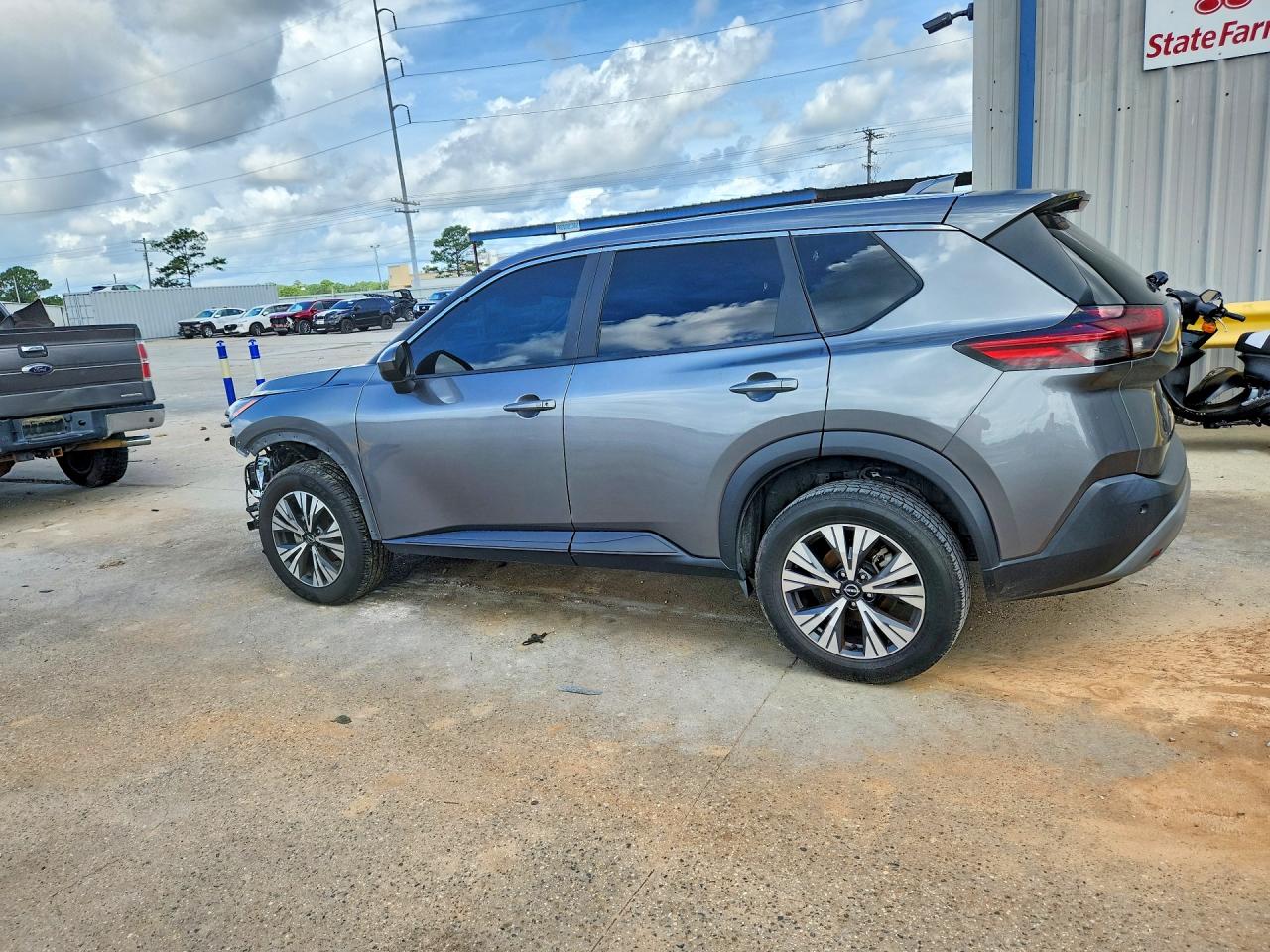Nissan Rogue Sv