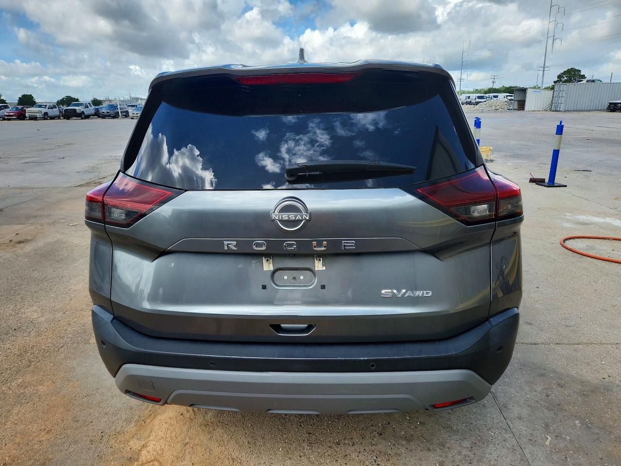 Nissan Rogue Sv