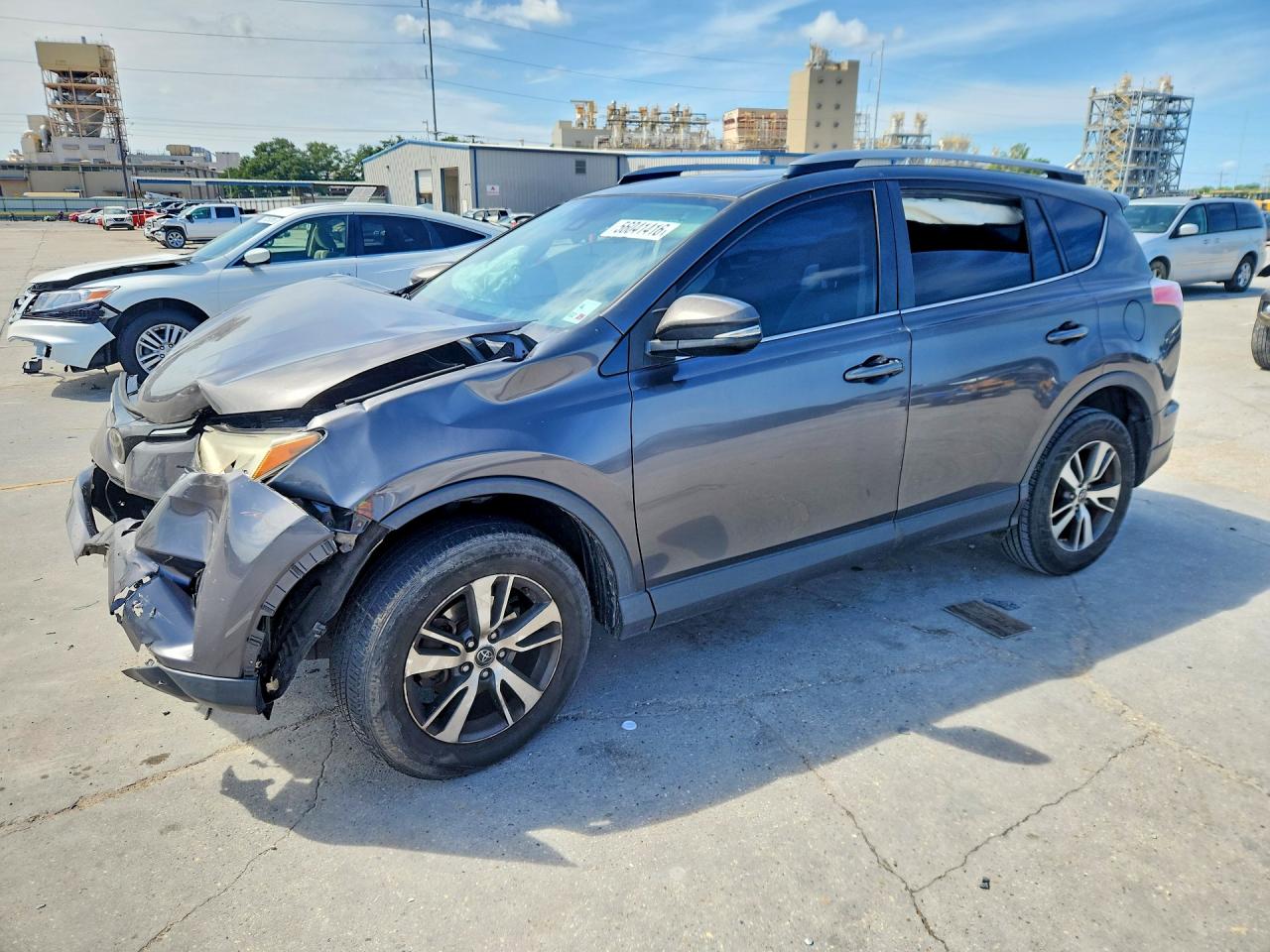 Salvage Toyota RAV4 Image
