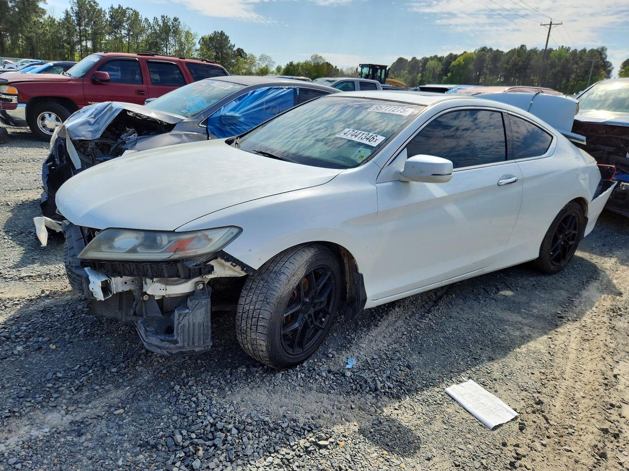 Salvage Honda Accord Image