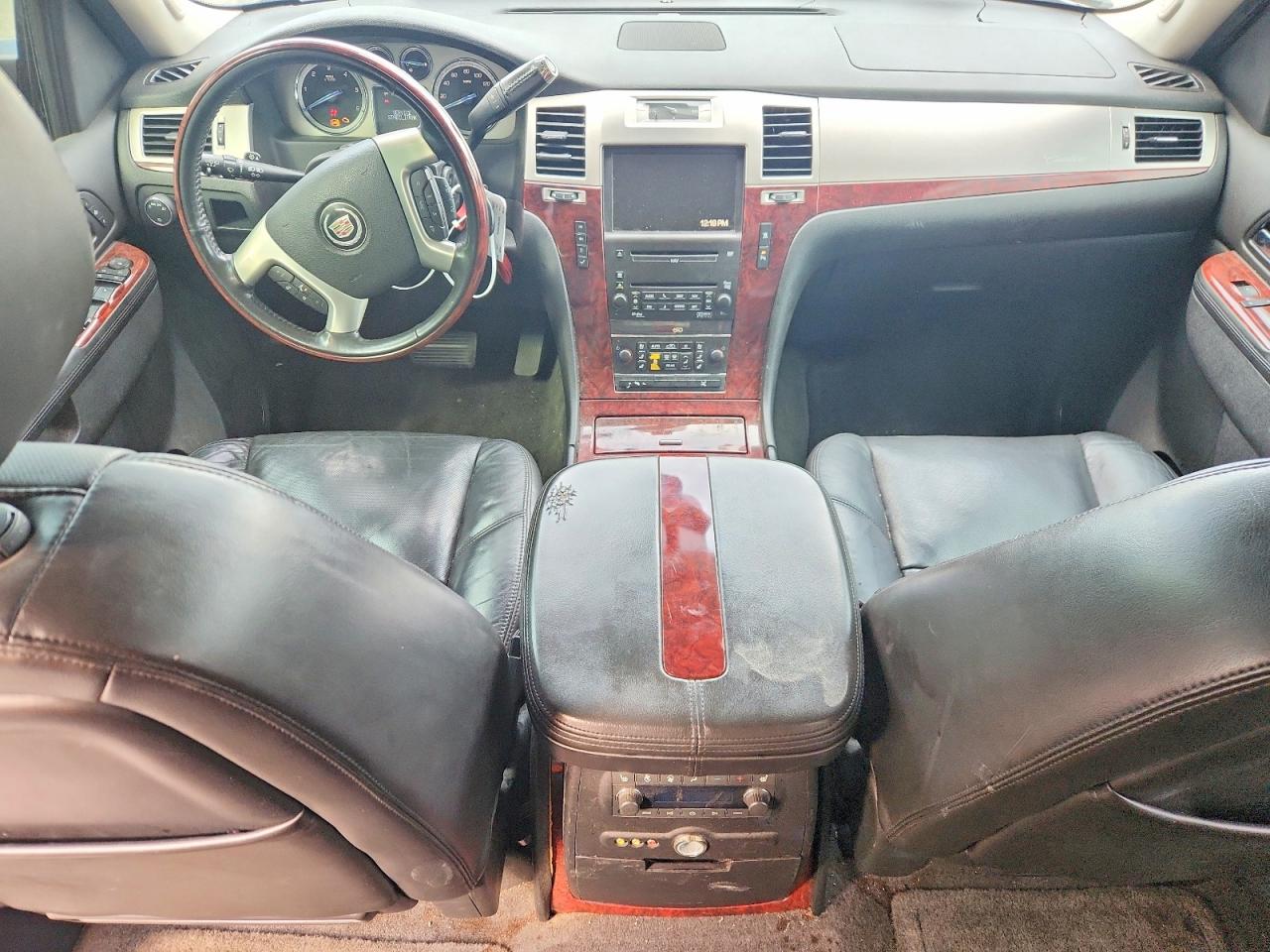 Cadillac Escalade Premium