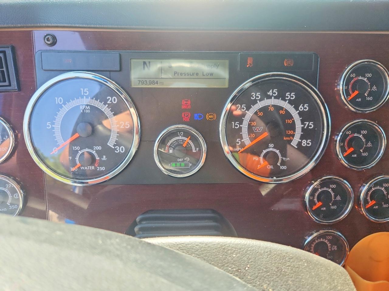 Western Star Auto Car 5700 Xe