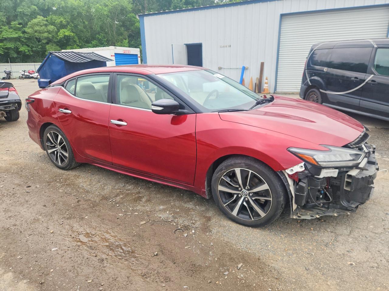 Nissan Maxima Sv