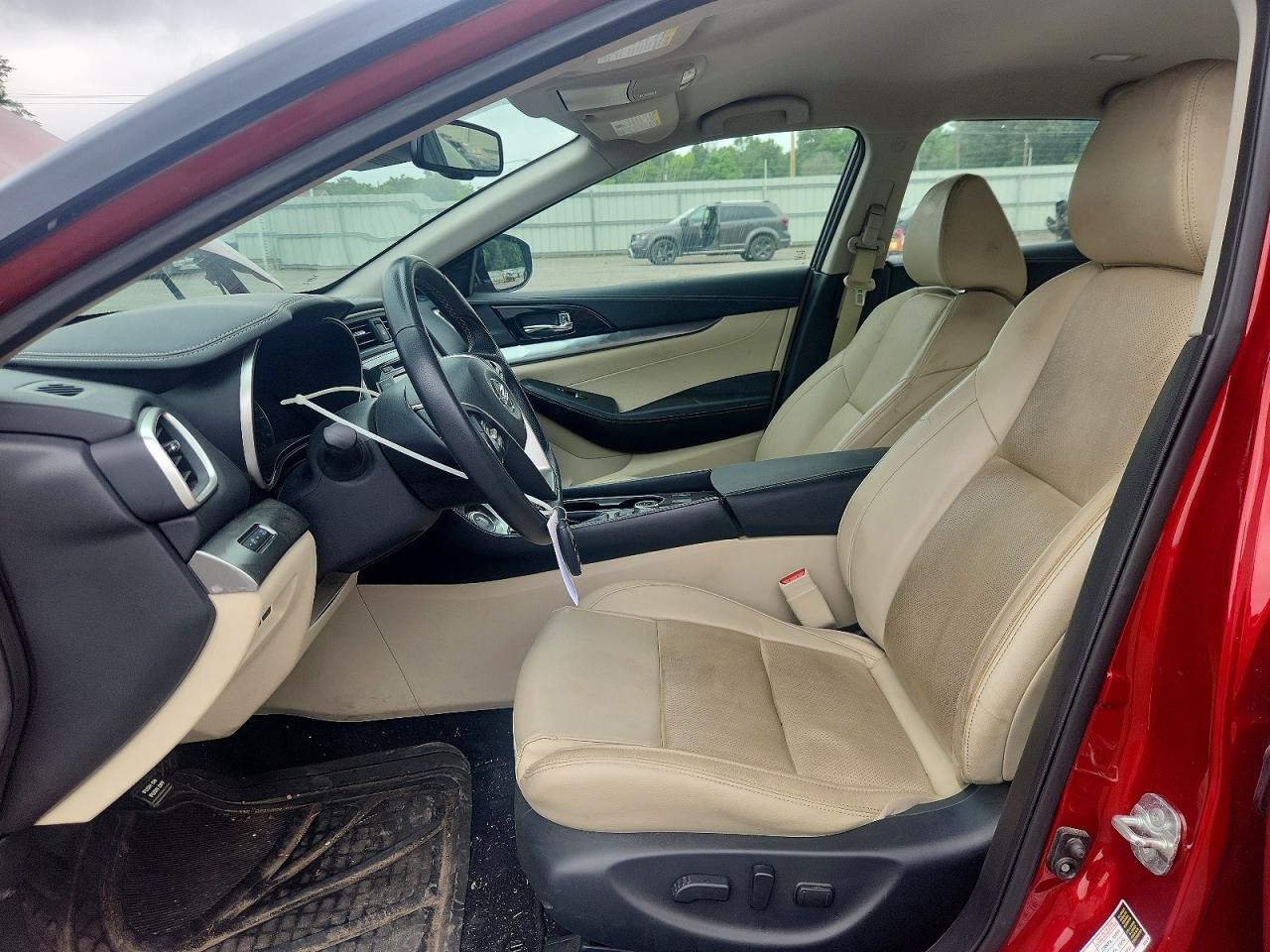 Nissan Maxima Sv