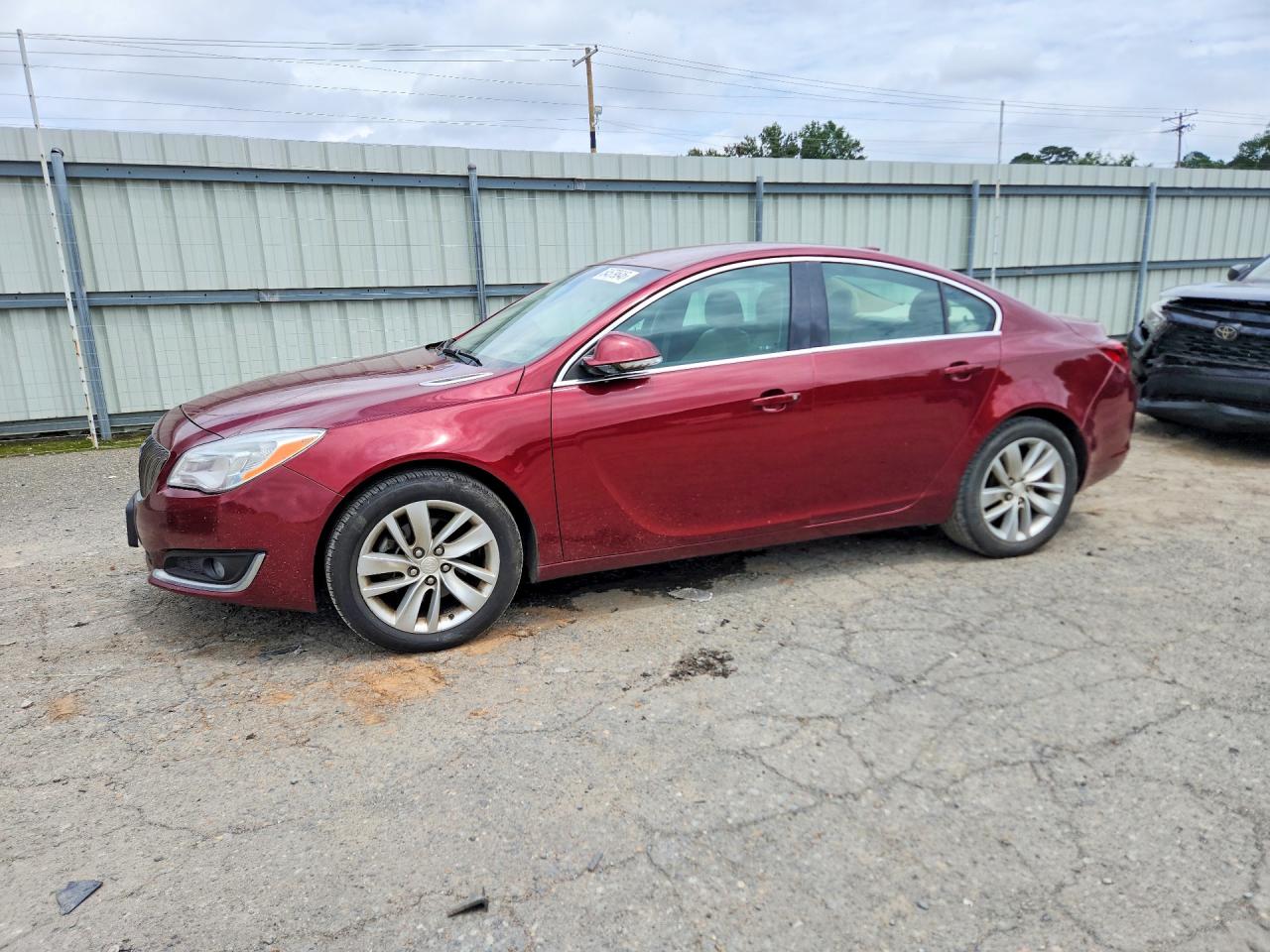 Salvage Buick Regal Image