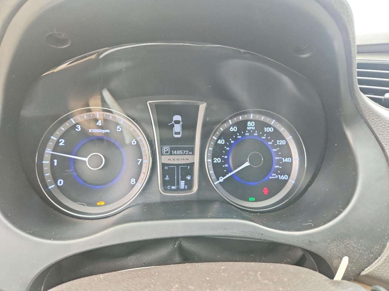Hyundai Azera Base