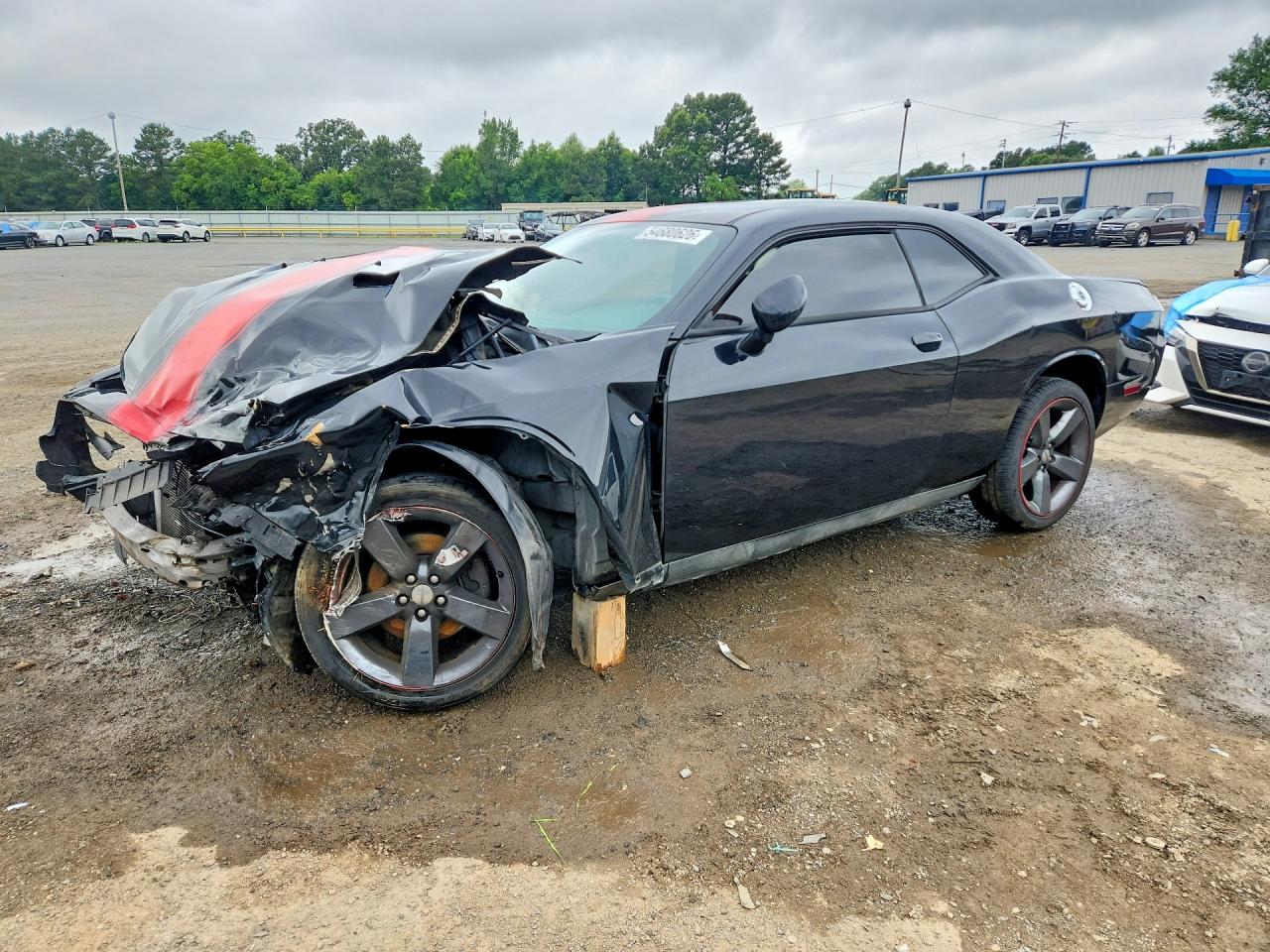 Salvage Dodge Challenger Image