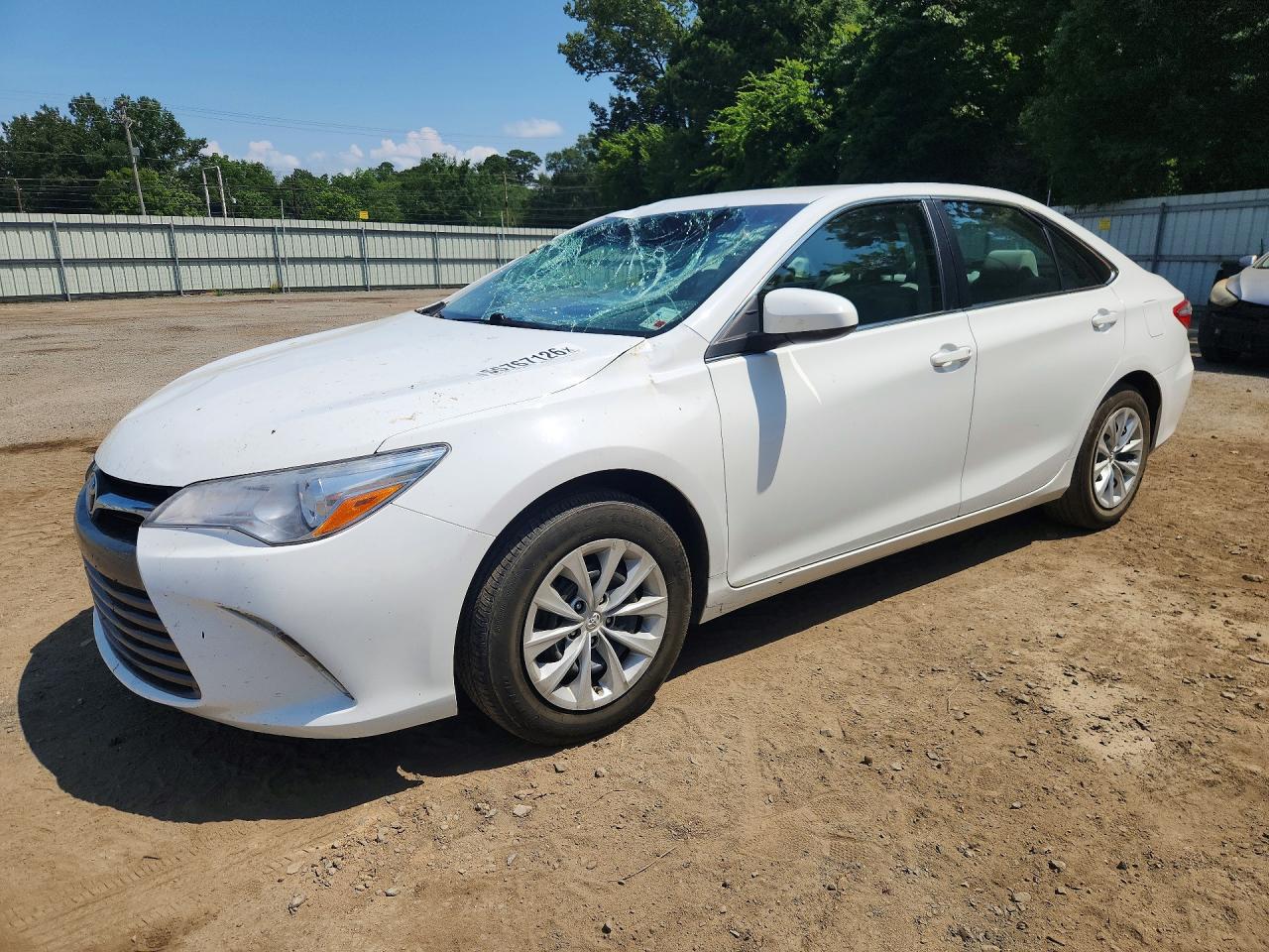 Salvage Toyota Camry Image