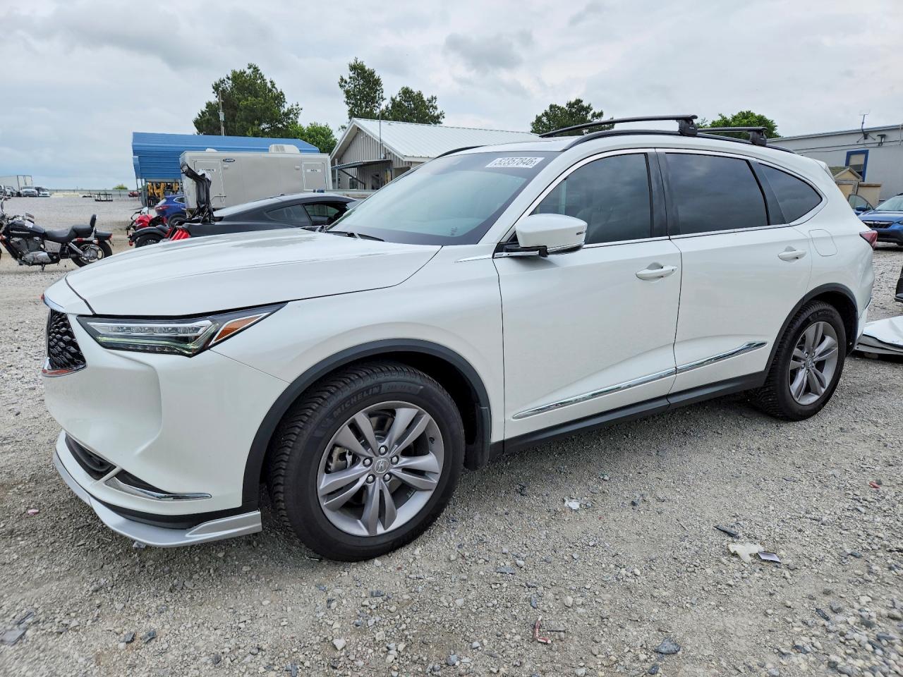 Salvage Acura MDX Image