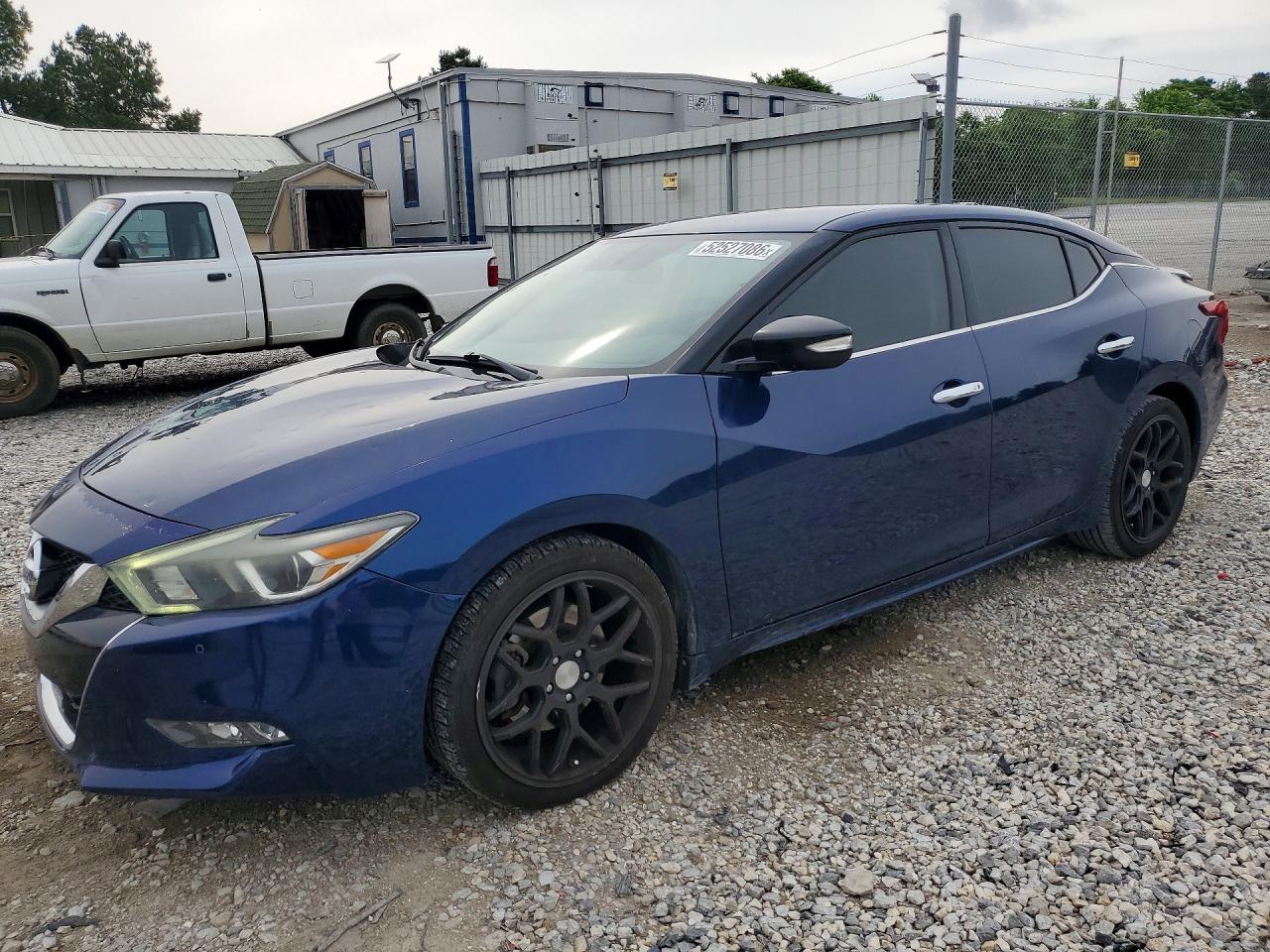 Salvage Nissan Maxima Image