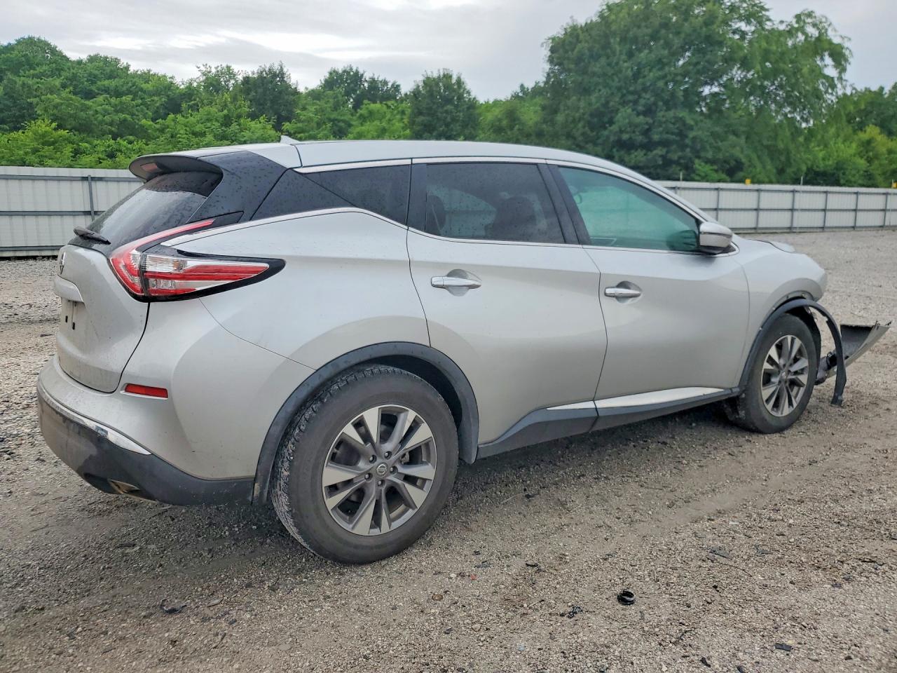 Nissan Murano S
