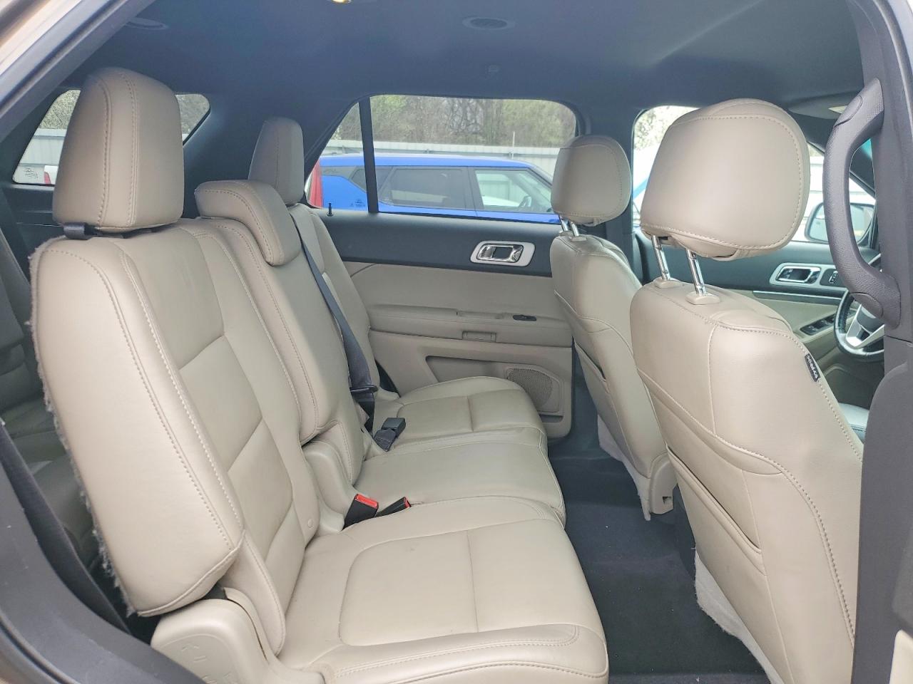 Ford Explorer Xlt