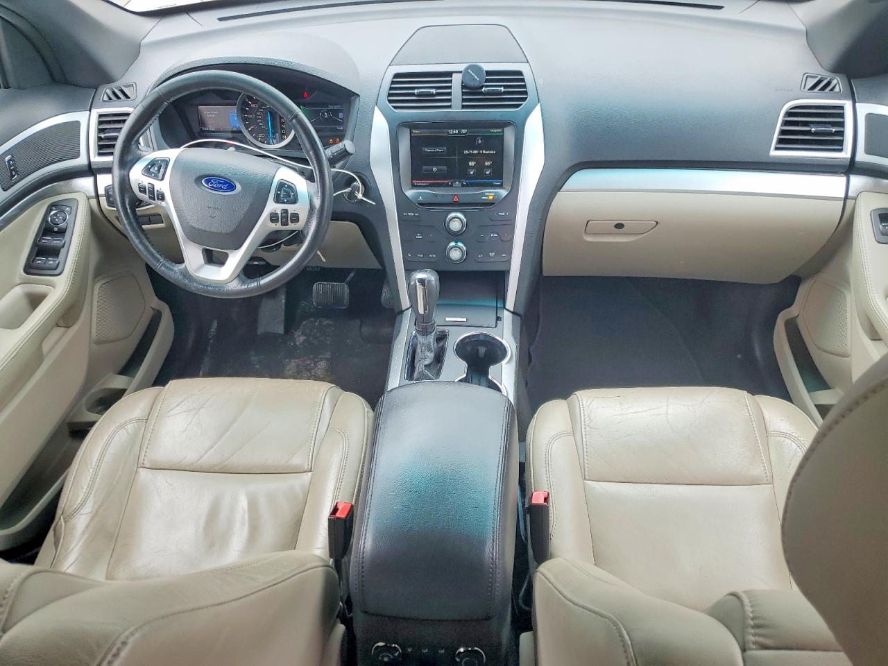 Ford Explorer Xlt