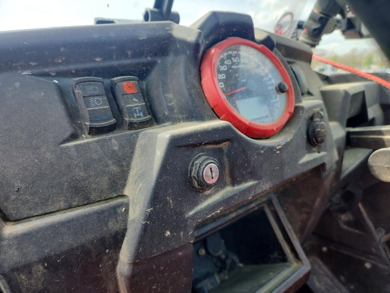 Polaris RZR