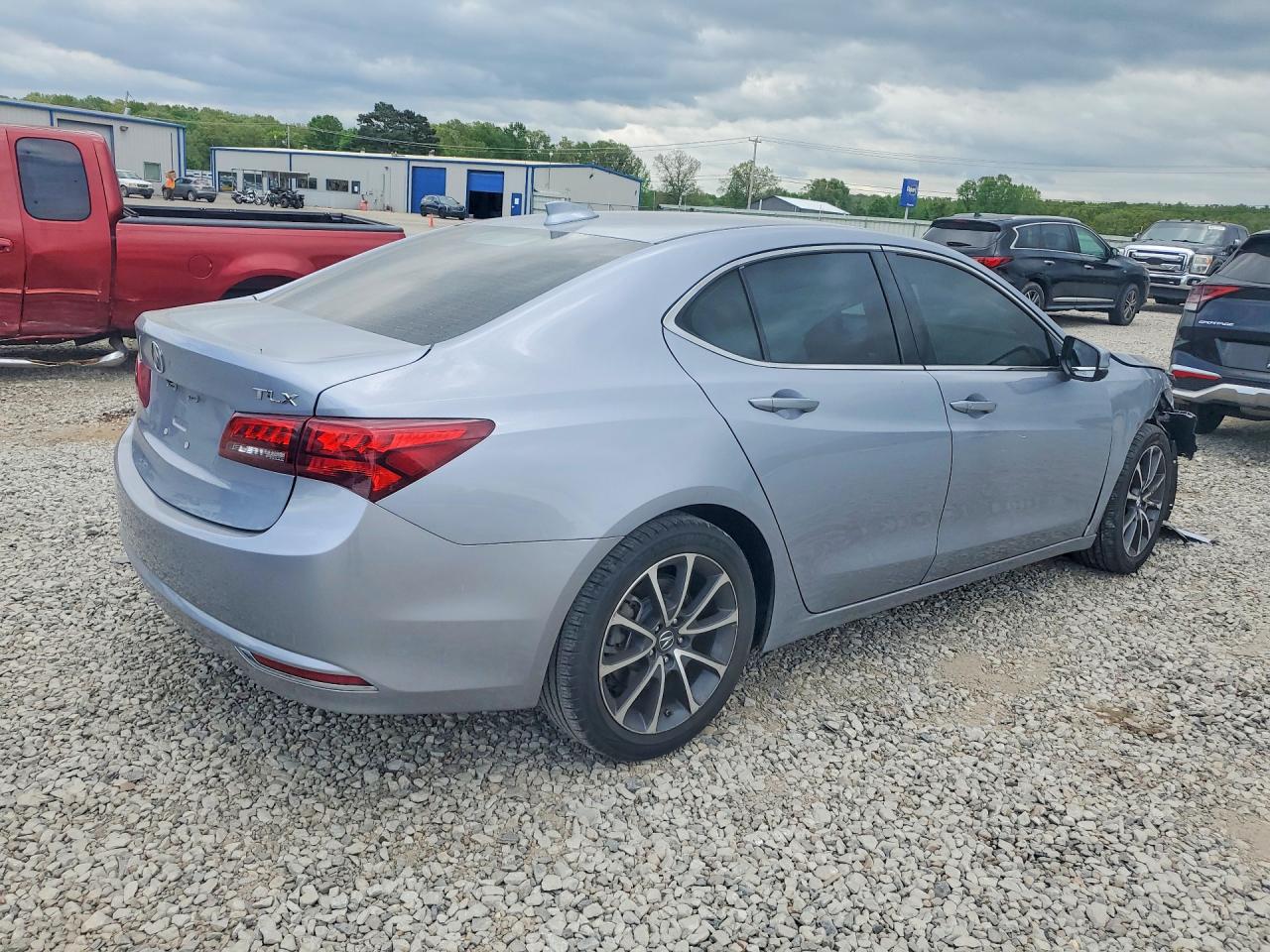 Acura TLX