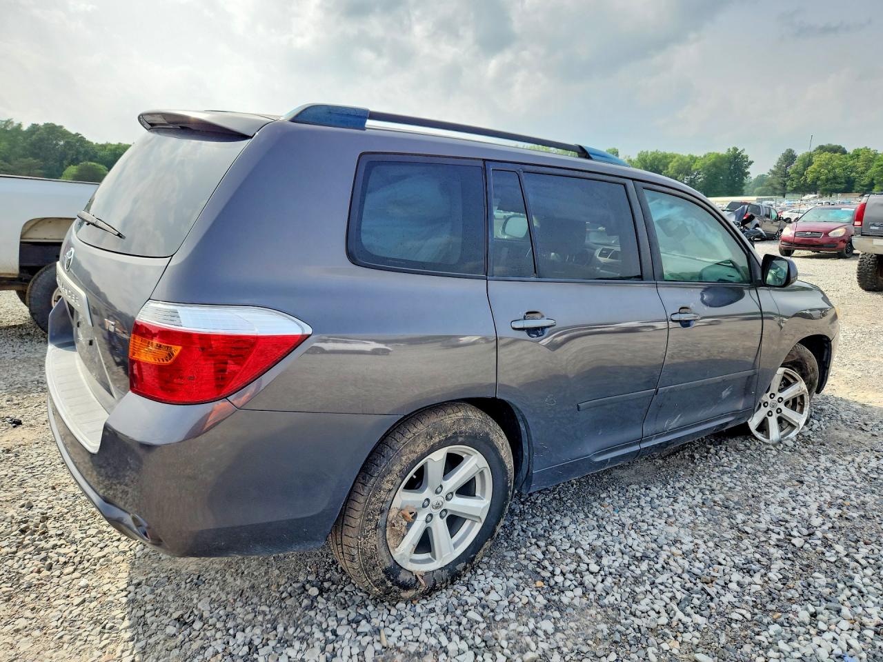 Toyota Highlander Base