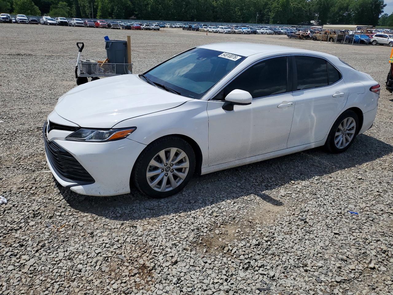 Salvage Toyota Camry Image