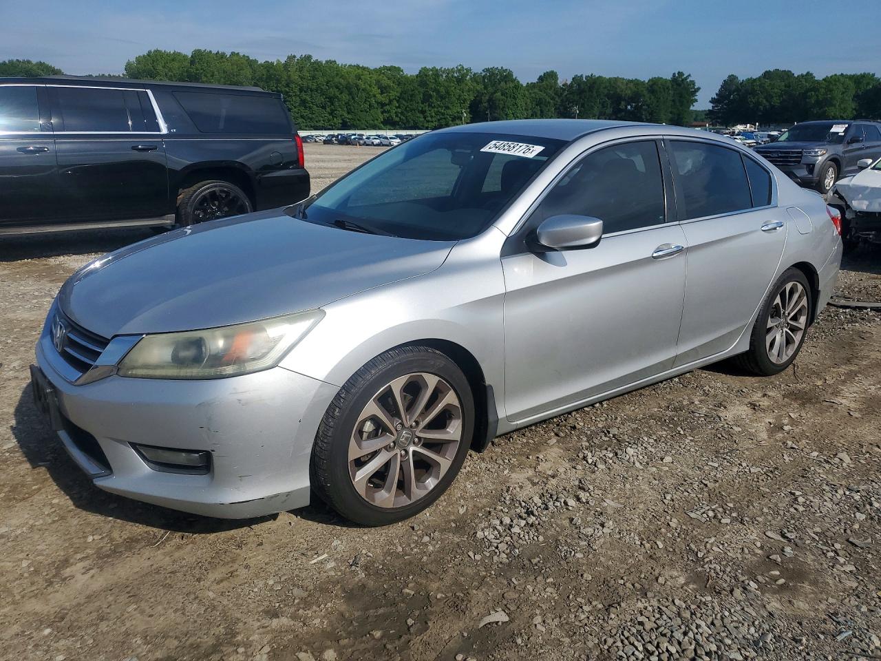 Salvage Honda Accord Image