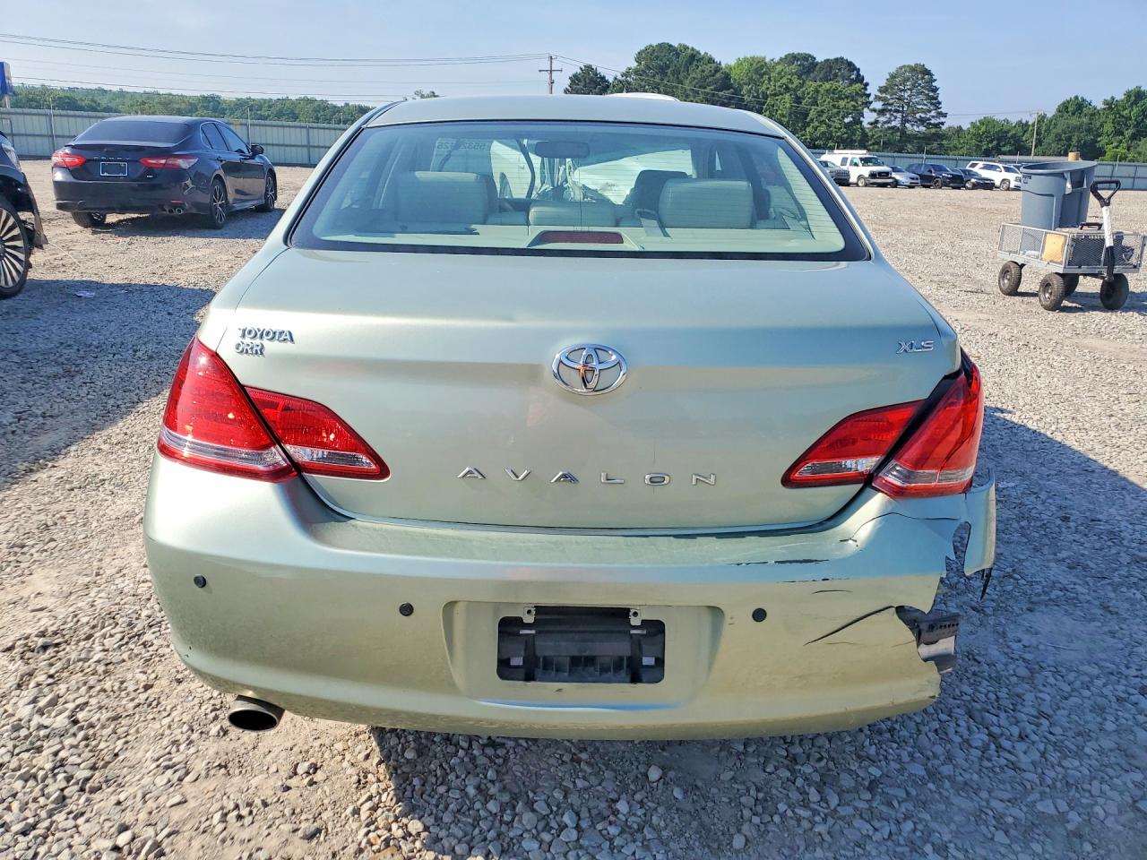 Toyota Avalon Xls