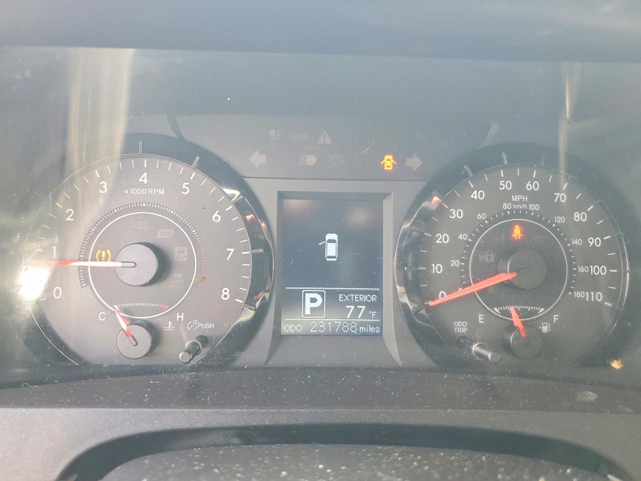 Toyota Sienna Le