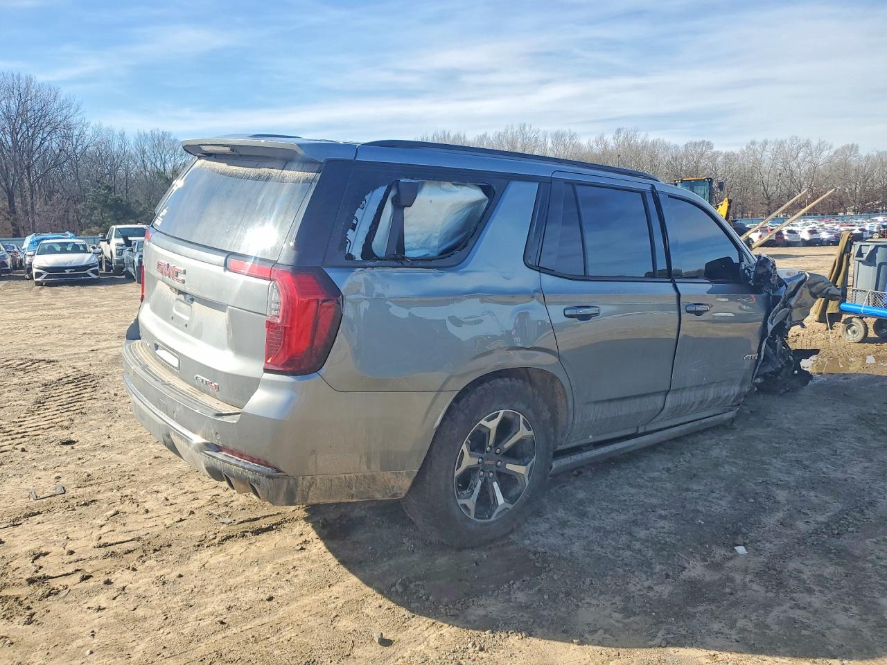 GMC Yukon At4