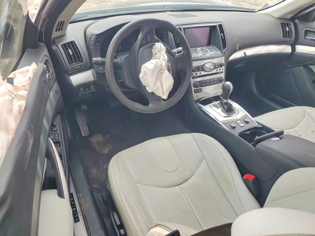 INFINITI G37 Conver Base
