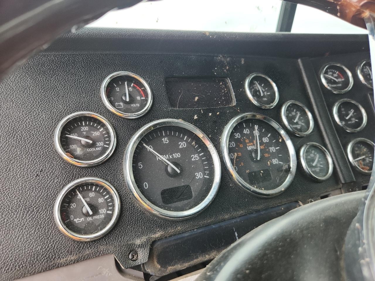 Peterbilt 389