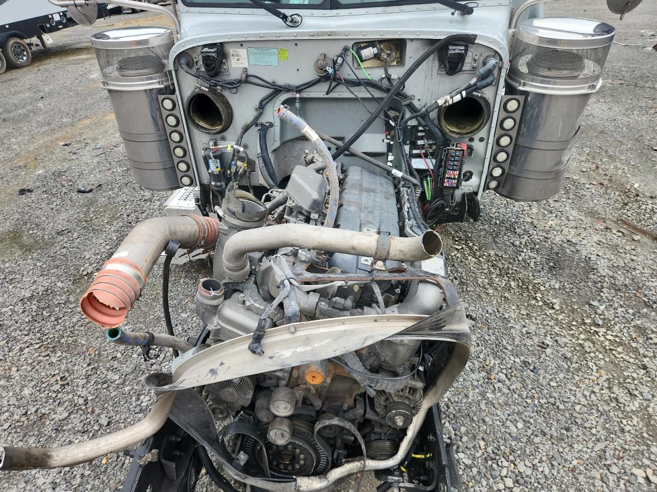 Peterbilt 389