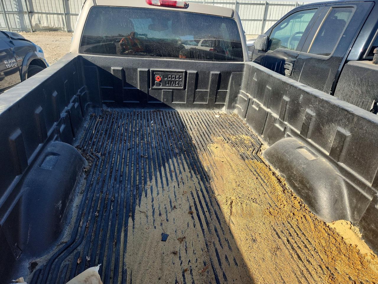 Chevrolet Silverado C1500