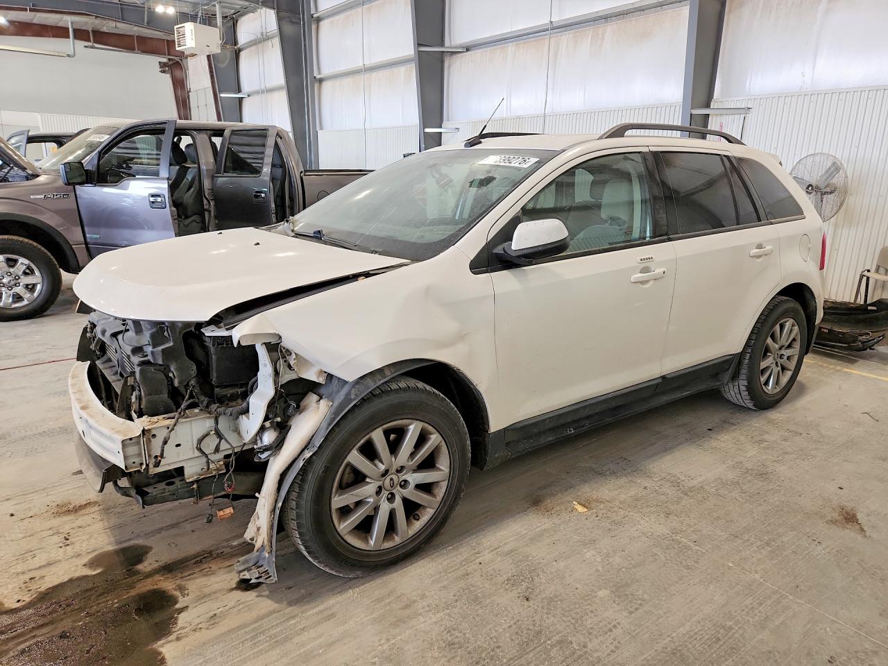 Salvage Ford Edge Image