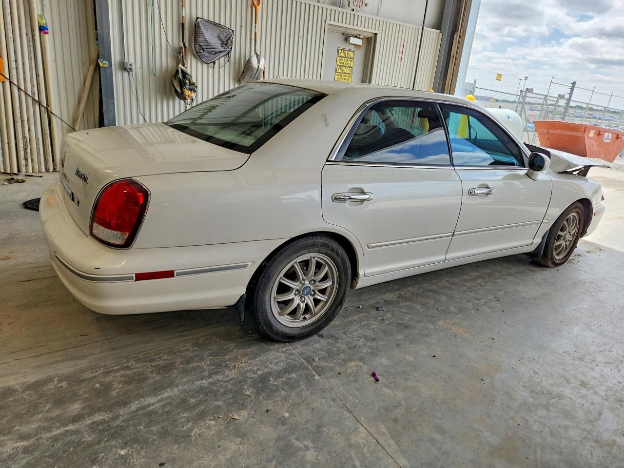 Hyundai Grandeur 350