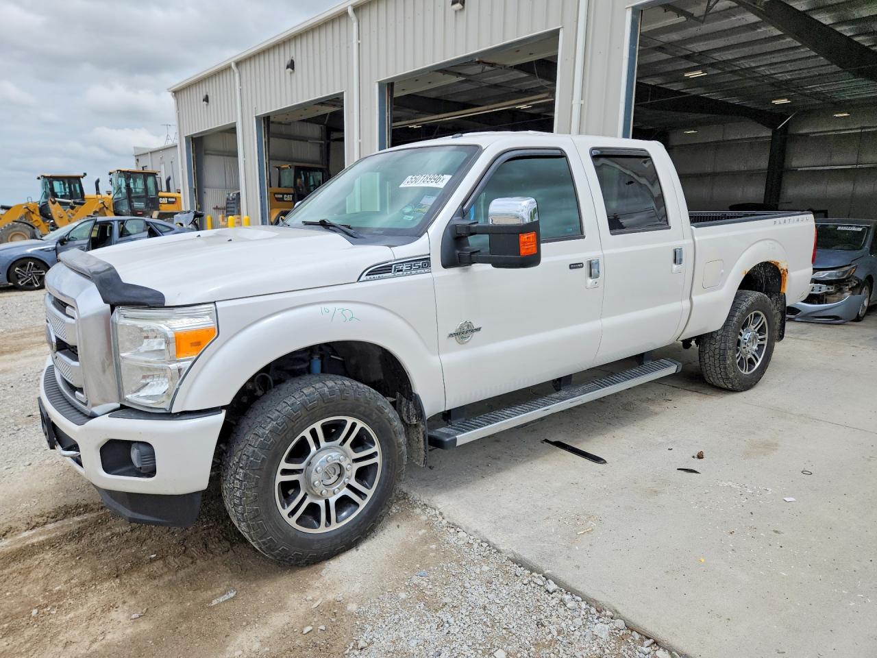 Salvage Ford F-350 Image