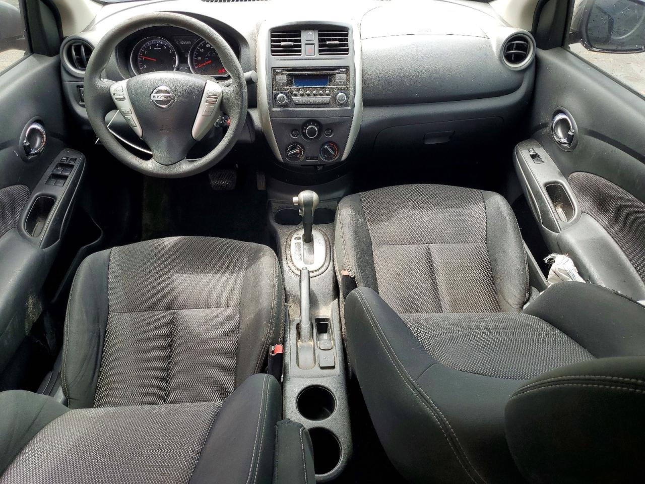 Nissan Versa 1.6 Sv