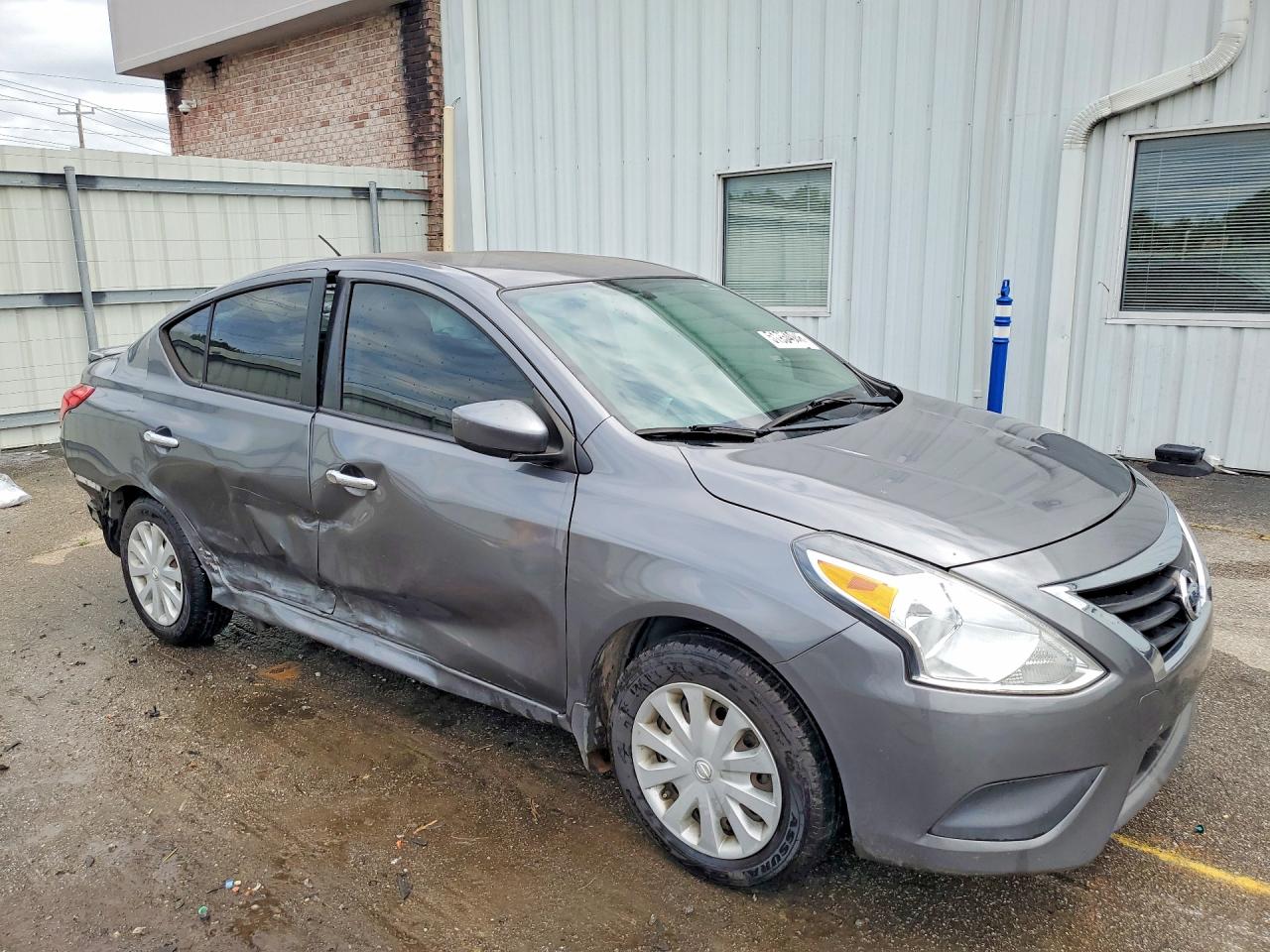 Nissan Versa 1.6 Sv
